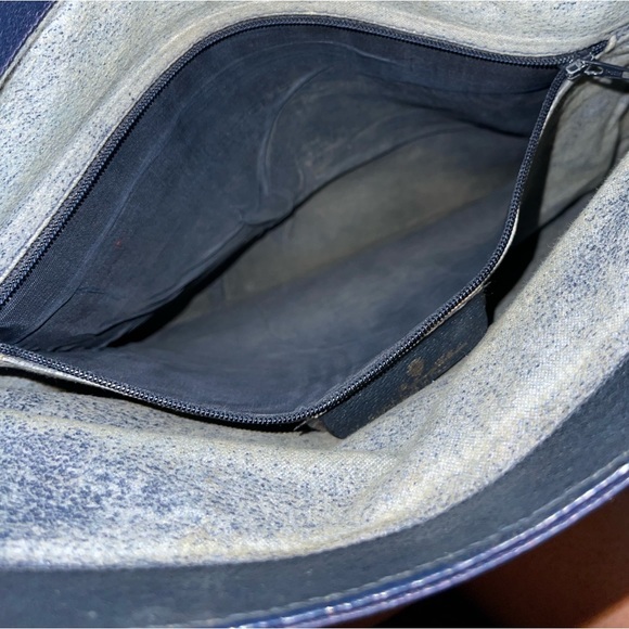 Vintage Gucci clutch - Picture 15 of 15